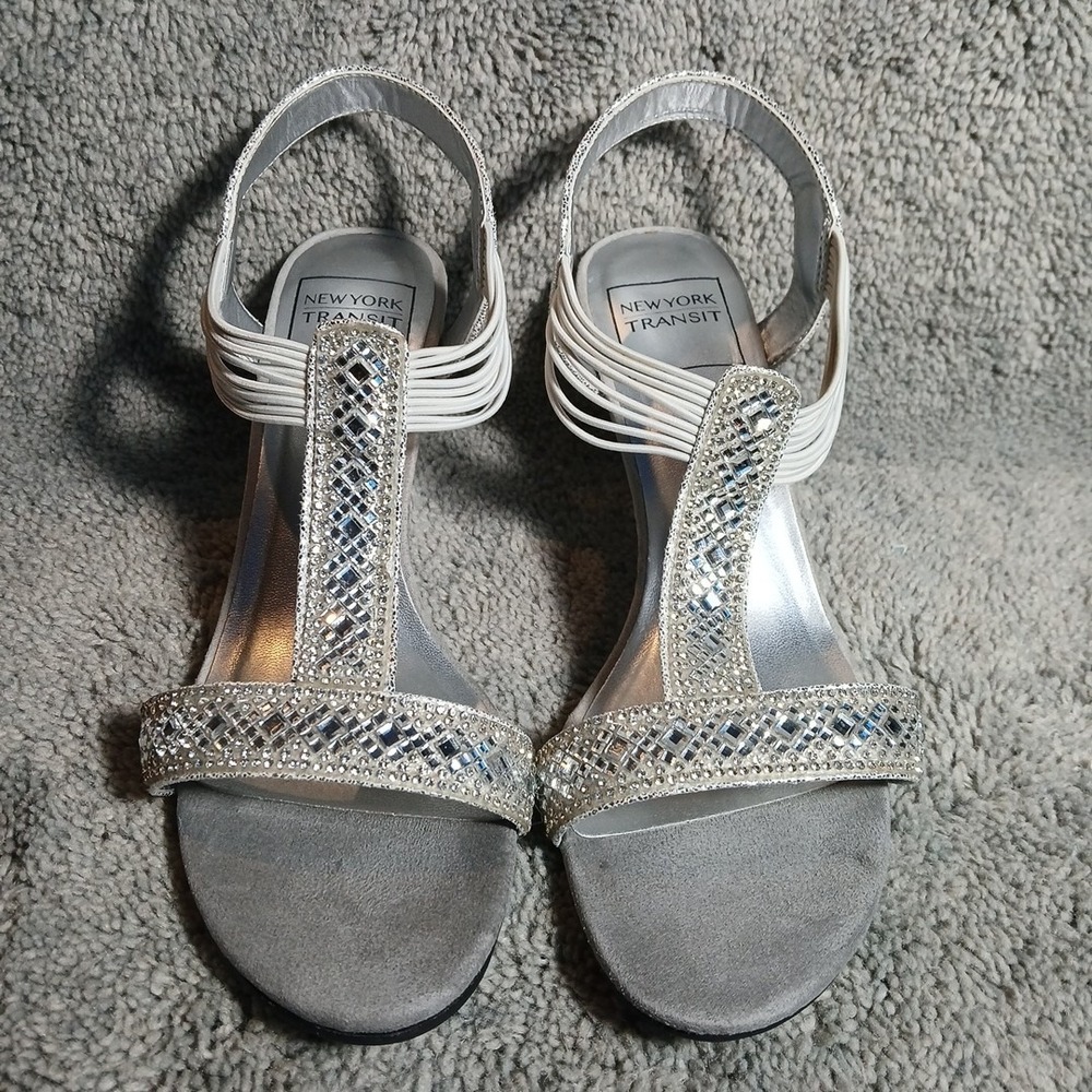 New York Transit Women's Size 8 Silver Crystal Pull On Metallic Wedge Sandals